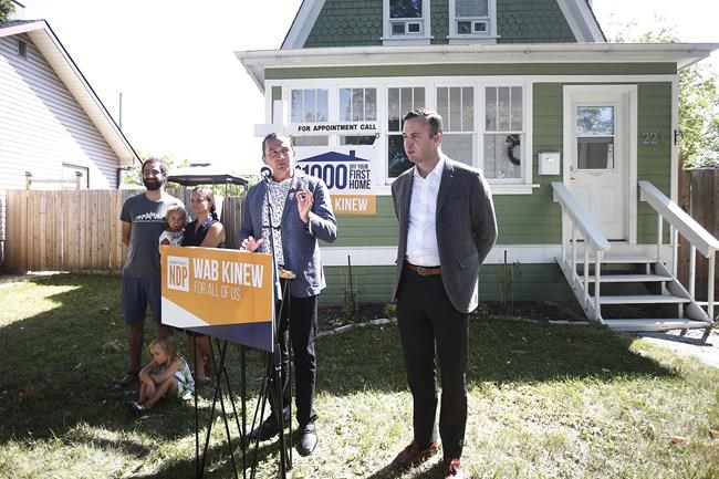 Manitoba New Democrats want public to weigh in on possible end to clock changes | iNFOnews.ca CP616827651