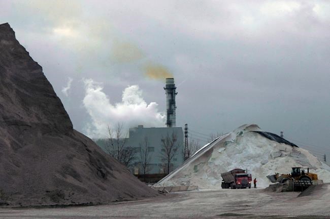 Ontario set for last cap-and-trade auction before joining Quebec and California | iNFOnews.ca