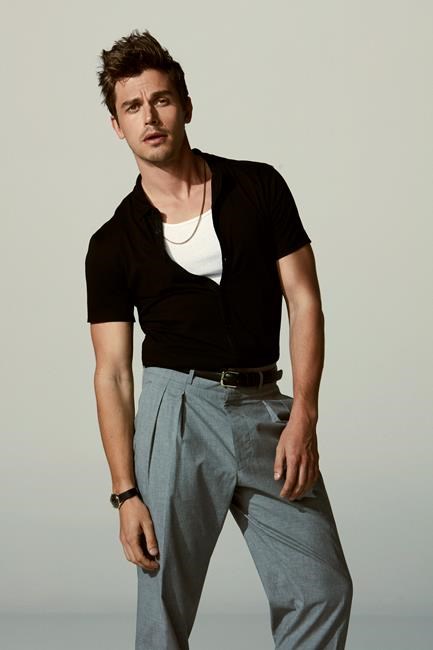 Antoni Porowski talks 'Queer Eye' criticism and learning to cook in Montreal | iNFOnews.ca Antoni Porowski talks 'Queer Eye' criticism and learning to cook in Montreal | iNFOnews.ca