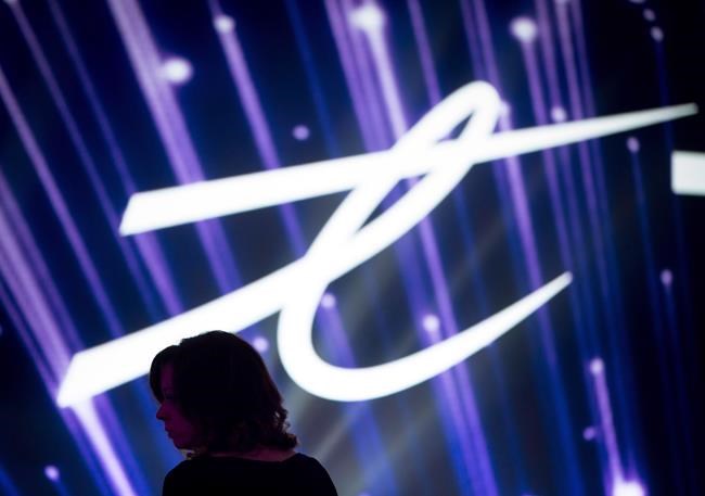 Telus and affiliates tell customers they've already met Liberal rate-cut pledge | iNFOnews.ca