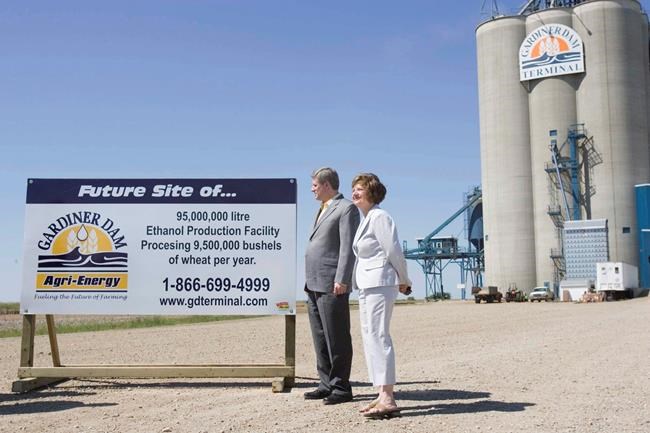 Ecofiscal commission report says its time to drop costly biofuels subsidies | iNFOnews.ca