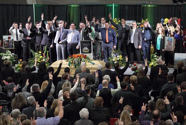 Almost 100,000 registered to donate organs after Humboldt Broncos crash | iNFOnews.ca