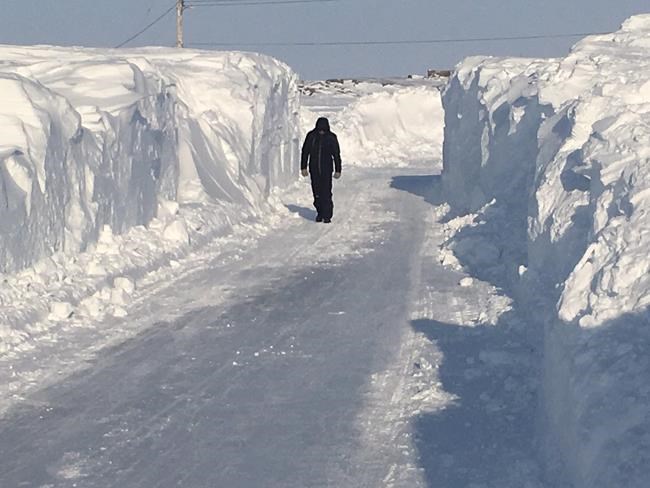 Northern Manitoba official says town looked like moon after days-long blizzard | iNFOnews.ca