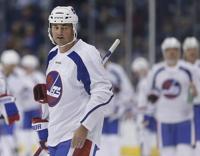 Hall of Famer Dale Hawerchuk fighting stomach cancer | iNFOnews.ca