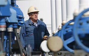 Husky Energy profits slip to $431 million in Q2 as commodity prices weaken | iNFOnews.ca CP19506939