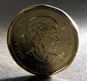 Loonie rises amid higher-than-expected inflation data, strong retail sales | iNFOnews.ca CP28836132