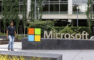 Microsoft to cut 18,000 jobs, largest layoff in company history, in pivot away from hardware | iNFOnews.ca CP29166058