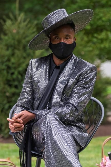 With picnic baskets, Christian Siriano puts on backyard show | iNFOnews.ca