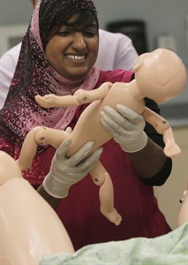 No practicing on patients: Brand-new doctors in Chicago get boot camp first to freshen skills | iNFOnews.ca