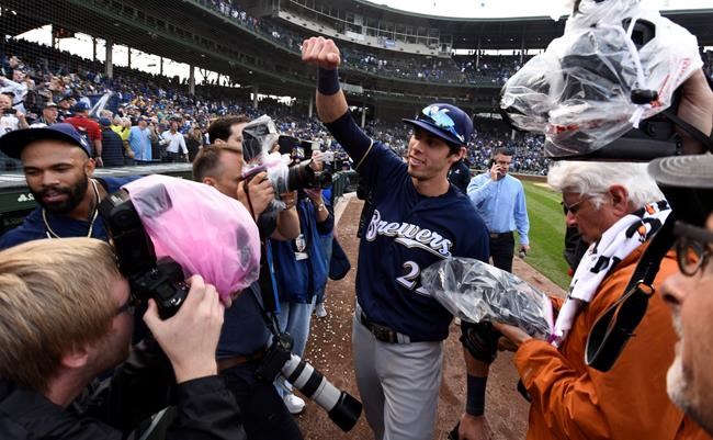 Yelich, Brewers beat Cubs 3-1 for NL Central title | iNFOnews.ca