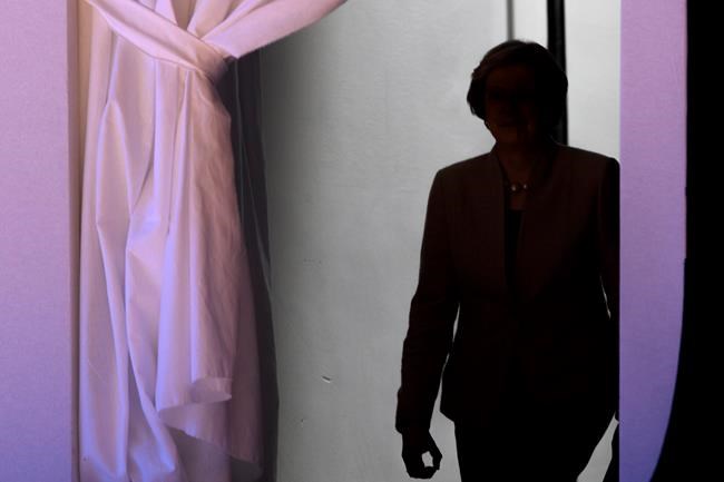 Theresa May seeks to convince business of a 'global Britain' | iNFOnews.ca