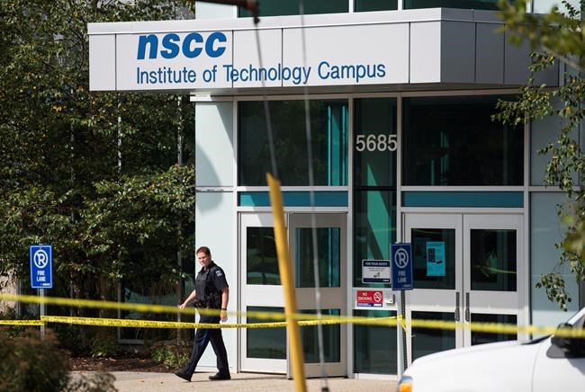 School officials in four Canadian provinces respond differently to bomb threats | iNFOnews.ca