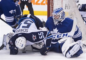 Jets still in top wild-card position, but hold on playoff spot slipping | iNFOnews.ca CP32022655