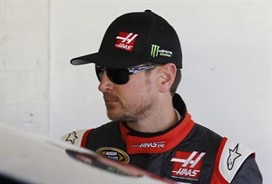 NASCAR driver Kurt Busch loses final appeal, remains suspended indefinitely on eve of 500 | iNFOnews.ca CP31992304