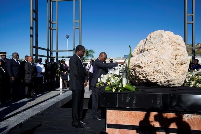 Haitians pause to remember dead on 7th anniversary of quake | iNFOnews.ca