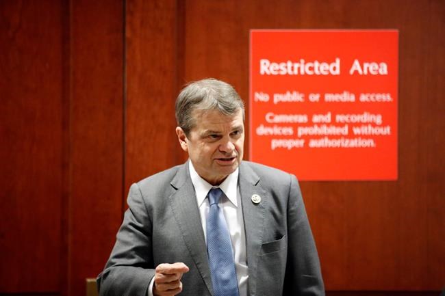 White House officials review Democratic memo on Russia probe | iNFOnews.ca