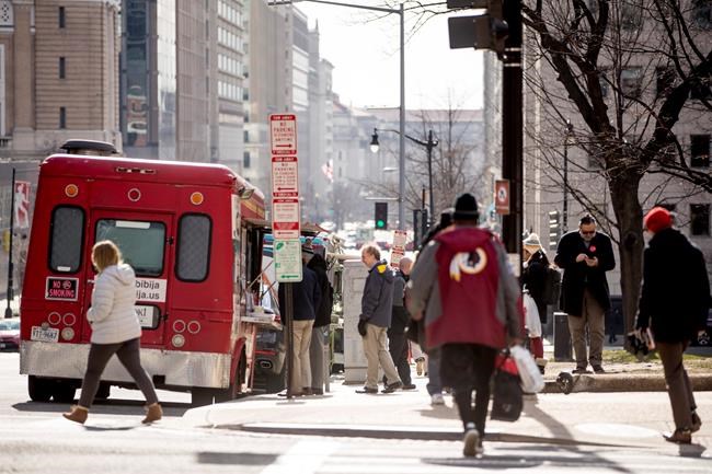 Shutdown Q&A: When will federal government workers get paid? | iNFOnews.ca