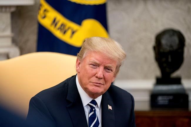 Trump promoting recent tax cuts during session with workers | iNFOnews.ca