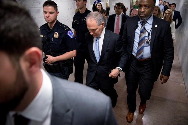 Email challenges Pruitt account on motorcade lights, siren | iNFOnews.ca Email challenges Pruitt account on motorcade lights, siren | iNFOnews.ca