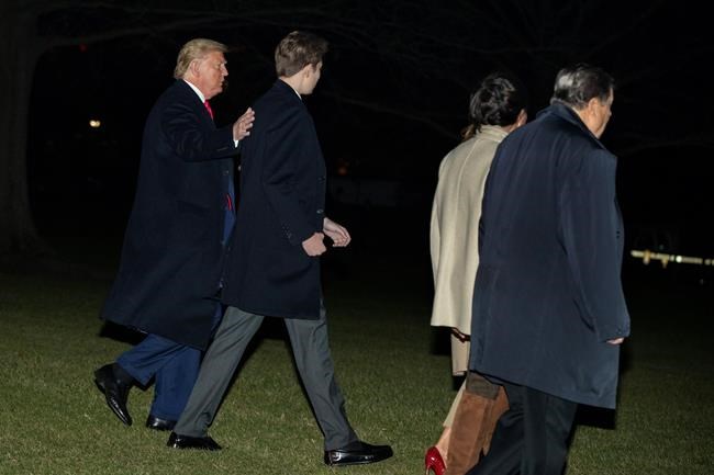 Trump escapes chill of Washington for Florida holiday | iNFOnews.ca