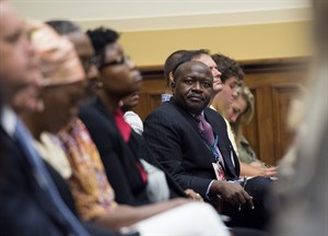 CDC director warns of magnitude of Ebola crisis in West Africa, says it can be controlled | iNFOnews.ca CP29417754