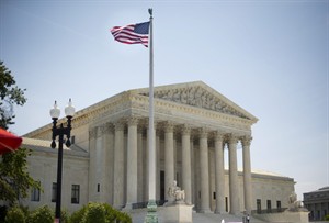 Supreme Court says public sector union of home care workers can't force nonmembers to pay fees | iNFOnews.ca CP28962710