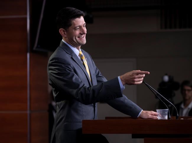 The Latest: Pentagon seeking space for adult migrants | iNFOnews.ca