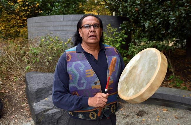 In Indian Country, honouring flag might mean different anthem | iNFOnews.ca In Indian Country, honouring flag might mean different anthem | iNFOnews.ca