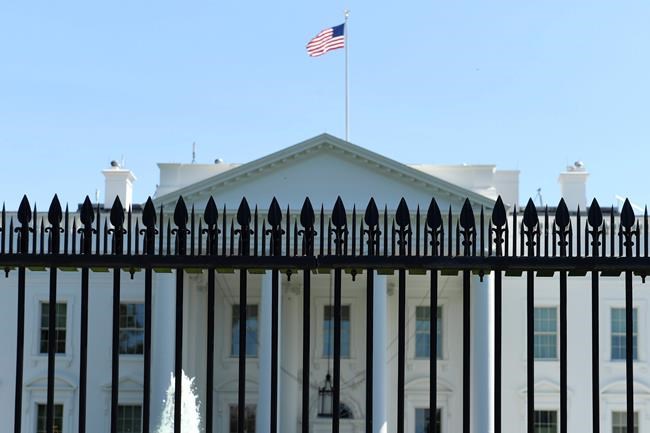 Construction to begin soon on taller White House fence | iNFOnews.ca