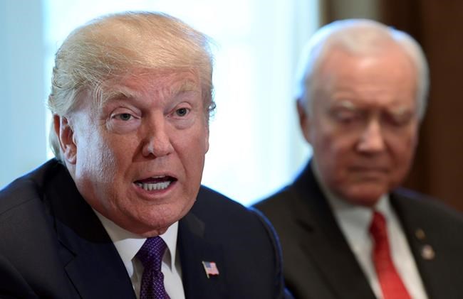Trump weighs in on 'fake' dossier on his alleged Russia ties | iNFOnews.ca CP199503707