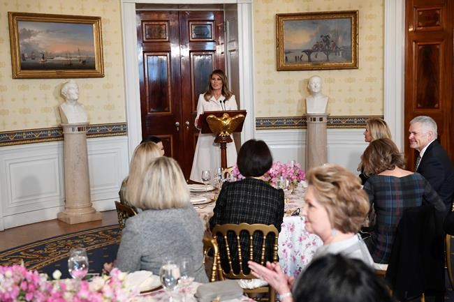 Melania Trump asks governors' spouses to tackle cyberassault | iNFOnews.ca