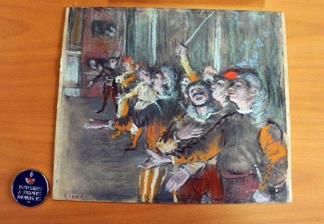 French customs officials find stolen Degas in luggage on bus | iNFOnews.ca French customs officials find stolen Degas in luggage on bus | iNFOnews.ca