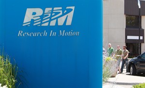 RIM eyes further reductions: closes BlackBerry store, could cut more jobs | iNFOnews.ca CP19621564