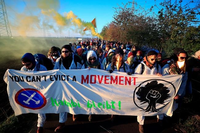 Protesters in Germany block tracks to disputed coal mine | iNFOnews.ca CP1983221530