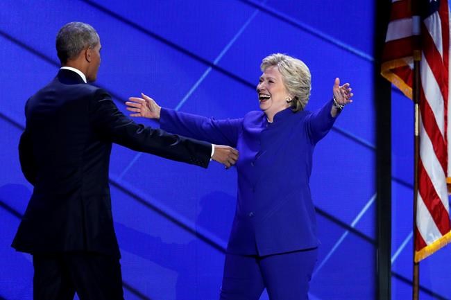 Clinton uses convention to send message to wary GOP voters | iNFOnews.ca CP1984199400