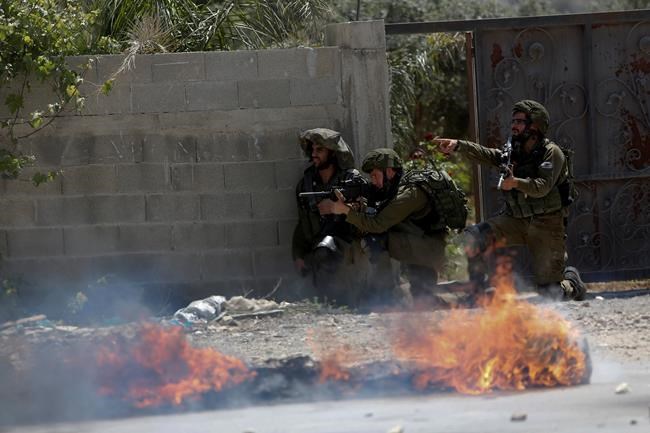 Palestinians say dozens wounded at protests for prisoners | iNFOnews.ca Palestinians say dozens wounded at protests for prisoners | iNFOnews.ca