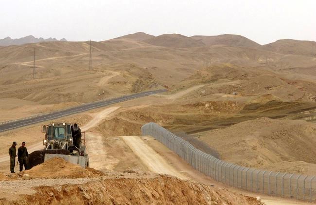 Trump's Mexican wall a boon for Israeli security company | iNFOnews.ca