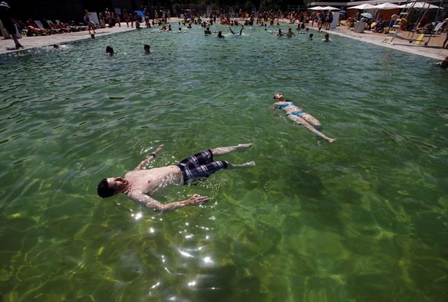 'Clear and beautiful:' Edmonton says chemical-free swimming pool first in Canada | iNFOnews.ca 'Clear and beautiful:' Edmonton says chemical-free swimming pool first in Canada | iNFOnews.ca