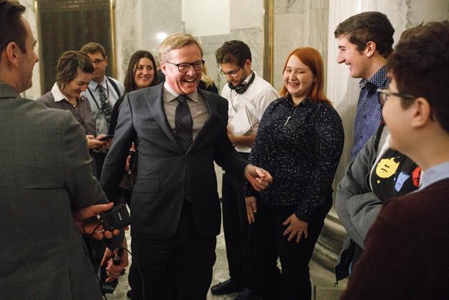 Alberta legislature passes contentious bill strengthening gay-straight alliances | iNFOnews.ca