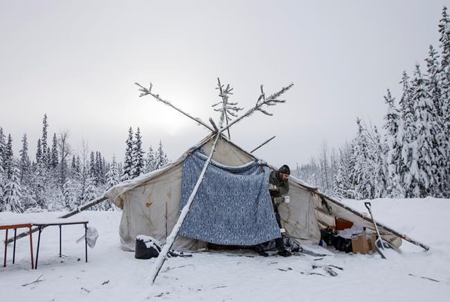 First Nation waits on logging road at centre of pipeline dispute in northern B.C. | iNFOnews.ca CP1941899329