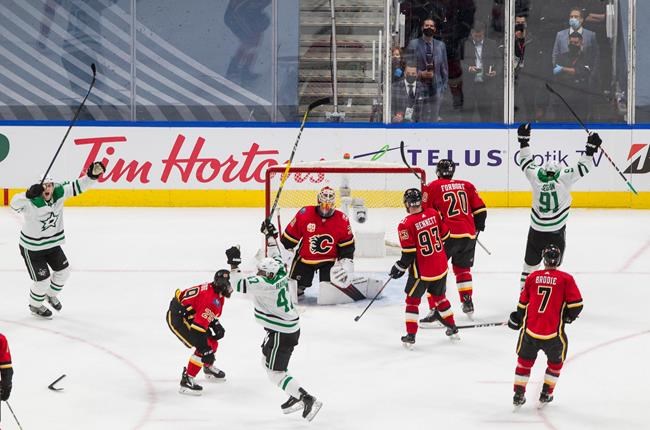 Dallas beats Calgary 5-4 in overtime to tie NHL playoff series at two games each | iNFOnews.ca