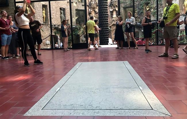 Exhumation of Dali's remains finds his moustache still intact | iNFOnews.ca