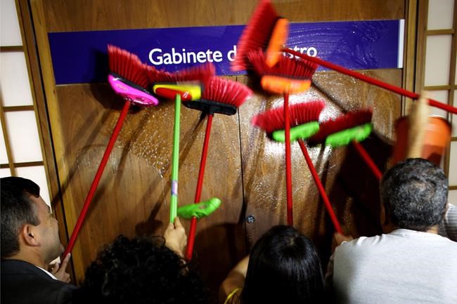 Brazil's transparency chief quits over corruption probe tape | iNFOnews.ca