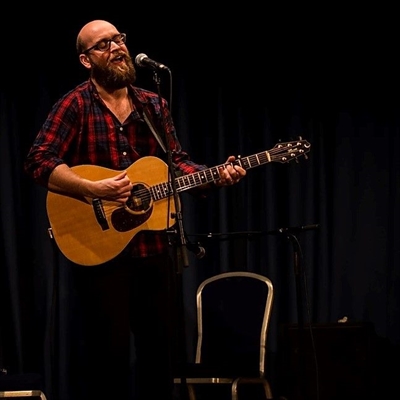 Singer, Song Writer and Musician: Findlay Napier