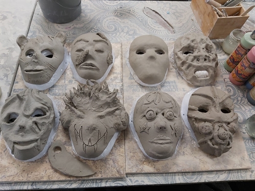 Spring Break Class: Kid's Mask Sculpting | iNFOnews.ca Spring Break Class: Kid’s Mask Sculpting