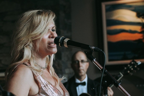 Jazz’d Brunch with Anna Jacyszyn Duo (Saturdays)