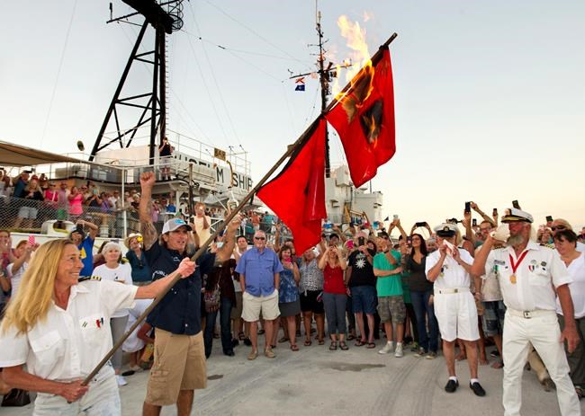 Keys residents burn hurricane flags to mark end of season | iNFOnews.ca