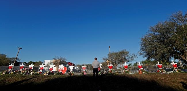 School shooting puts pressure on Florida lawmakers to act | iNFOnews.ca