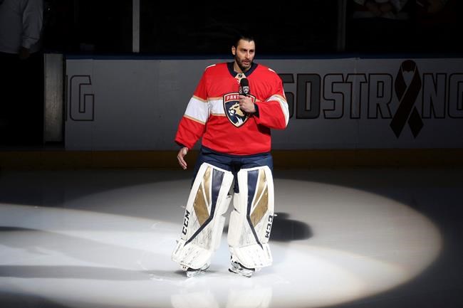 After tribute to shooting victims, Luongo stops Capitals | iNFOnews.ca