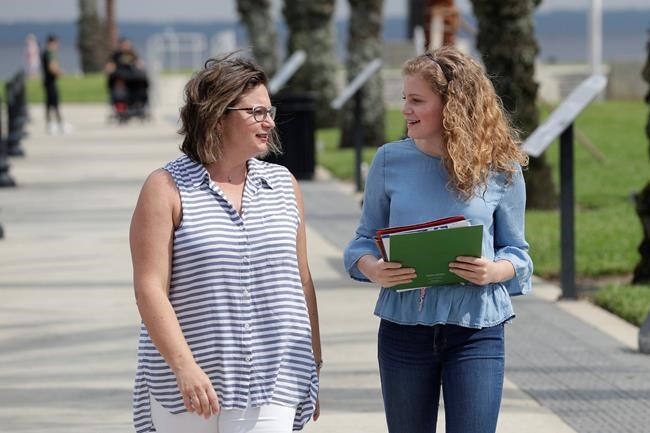 Virus doesn't care as students try to prepare for college | iNFOnews.ca